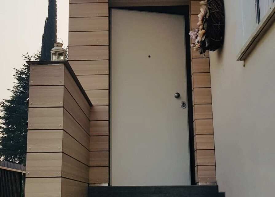 Immagine per Ingresso casa privata - 2